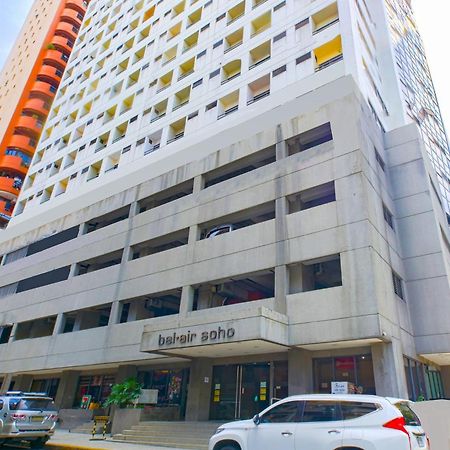 OYO 769 Poblacion Suites Polaris Makati City Exterior foto